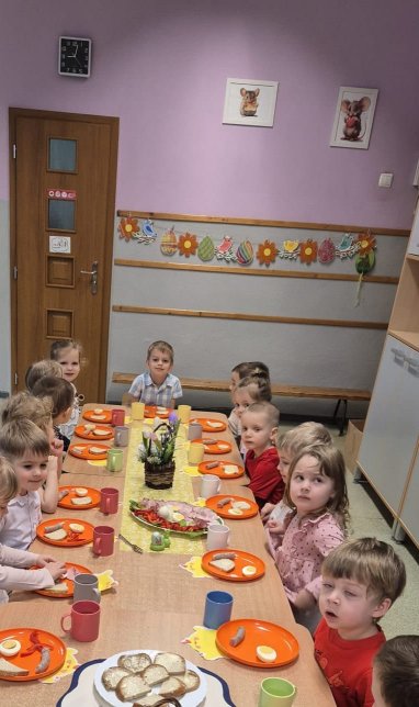 �niadanie wielkanocne w maluszkach